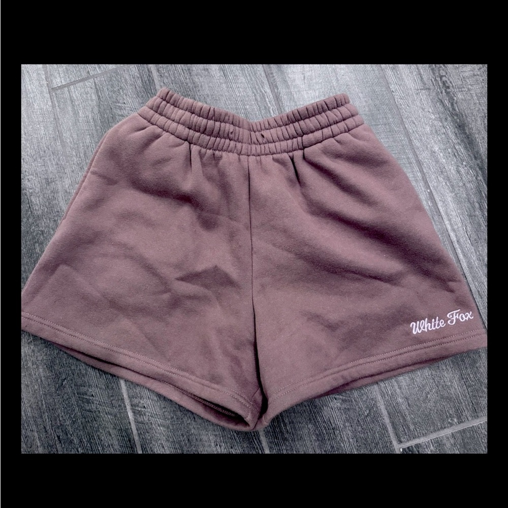 White Fox Boutique Women's Lounge Sweat Shorts Size Small‎ Brown - Picture 2 of 4